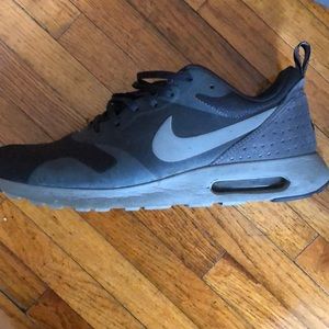 Nike air Max size 10.5